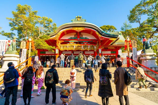 Kyoto, Japan Jan 11, 2020: Turisme på Fushimi Inari helligdom - Stock-foto