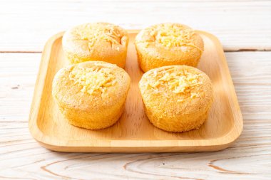 peynirli sünger fincan kek