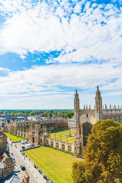 Cambridge şehrinin yüksek açı görünümü, İngiltere — Stok fotoğraf