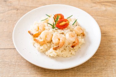 karides ile İtalyan risotto