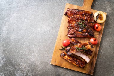 Izgara Barbekü kaburga domuz