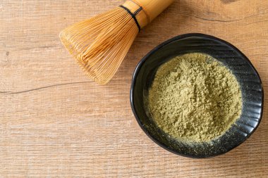 Çeşmeli kibrit yeşil çay tozu