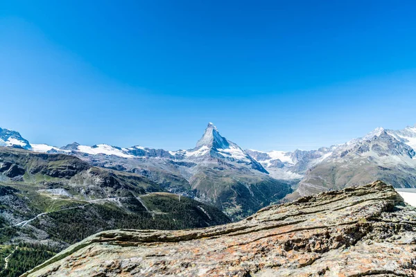 Vistas del pico Matterhorn en Zermatt, Suiza . — Foto de Stock