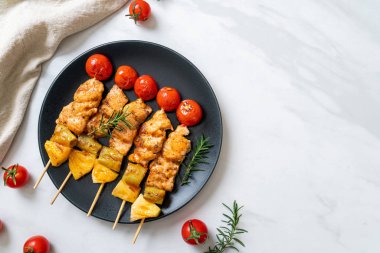 grilled chicken barbecue skewer