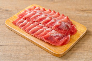 sliced collar pork raw