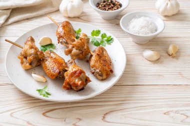 grilled chicken barbecue with pepper and garlic