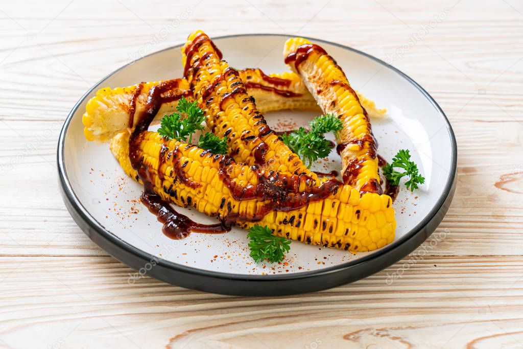 grilled corn with bbq sauce