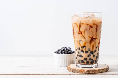 Kabarcıklı Tayvan sütü çayı