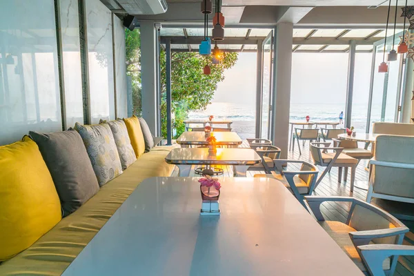 Lege Stoel Tafel Cafe Restaurant — Stockfoto