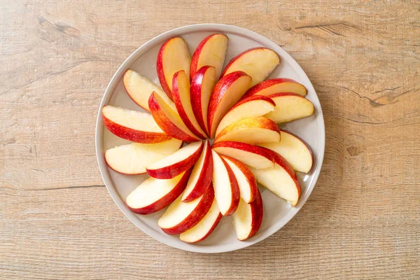 Fresh Red Apple Slice Plate — Stock Photo, Image