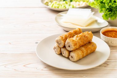 Vietnam domuz köftesi ve sebze paketleri (Nam-Neaung veya Nham Due) - Vietnam geleneksel yemek kültürü