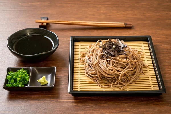 冷荞麦苏巴面或扎鲁拉面 日本菜 — 图库照片