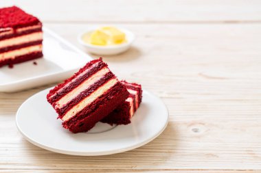 Lezzetli kırmızı kadife kek