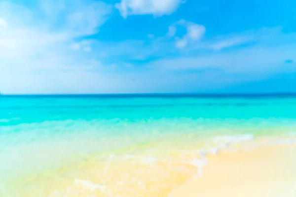 Абстрактное Размытие Дефокация Красивого Тропического Пляжа Моря Голубого Неба Заднем — стоковое фото