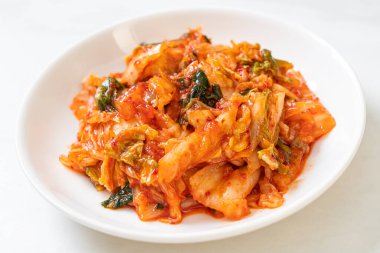 Tabakta kimçi lahanası - Kore geleneksel yemek tarzı