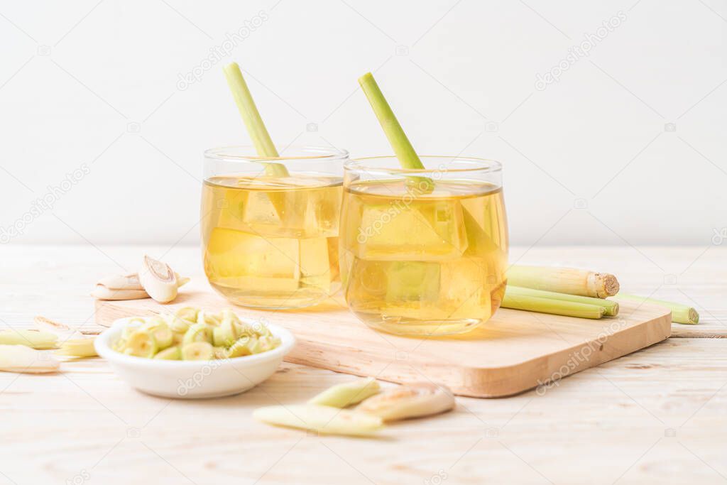 iced lemon grass juice on wood background
