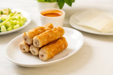Vietnam domuz köftesi ve sebze paketleri (Nam-Neaung veya Nham Due) - Vietnam geleneksel yemek kültürü