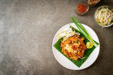 Pad Thai - Kızarmış pirinç eriştesi