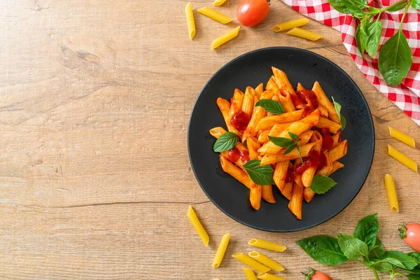 Penne Pasta Salsa Tomate Estilo Comida Italiana —  Fotos de Stock