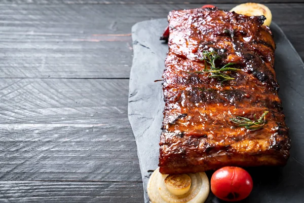 Costolette Maiale Alla Griglia Barbecue — Foto Stock