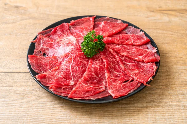 Vers Rundvlees Rauw Gesneden Met Gemarmerde Textuur Geserveerd Voor Sukiyaki — Stockfoto