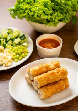 Vietnam domuz köftesi ve sebze paketleri (Nam-Neaung veya Nham Due) - Vietnam geleneksel yemek kültürü