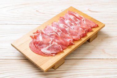 taze doğranmış domuz eti.