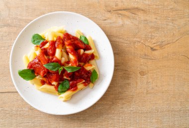 Domates soslu makarna İtalyan usulü.