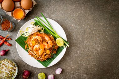 Pad Thai - Kızarmış pirinç eriştesi