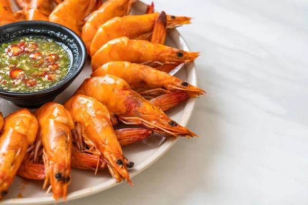Baked Salted Shrimps Prawns Seafood Spicy Sauce Seafood Style — Stock Photo, Image