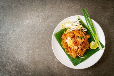 Pad Thai - Kızarmış pirinç eriştesi