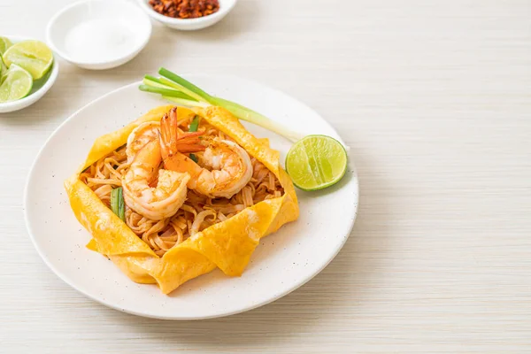 Thai Stir Fried Noodles Shrimps Egg Wrap Pad Thai Thai — Stock Photo, Image