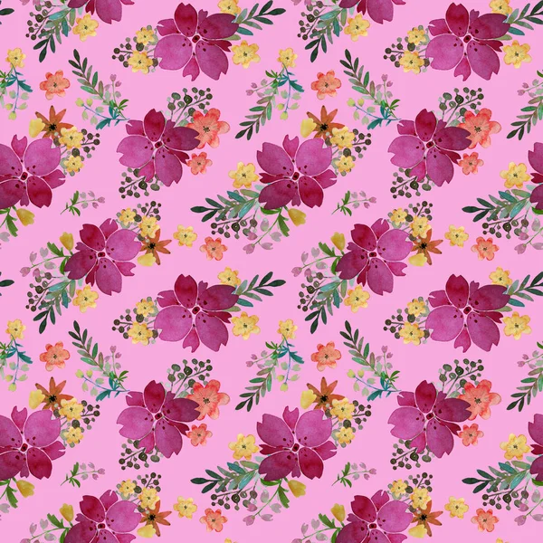 花と葉を持つロマンチックな花柄シームレス パターン。無限の織物壁紙の印刷します。手描き水彩の要素。美しさの花束。ピンク、黄色。グリーン。紫色の背景にオレンジ. — ストック写真