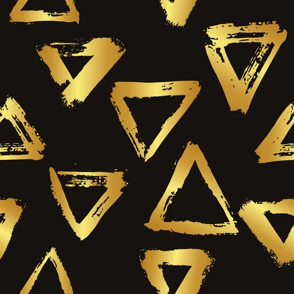 Vektor varrat nélküli mintát ecsettel háromszögek arany színátmenet színe a sötét háttér előtt. Kézzel festett textúra grange. Tinta geometriai elemek. Modern divat-stílus. Végtelen szövet nyomtatási. — Stock Vector