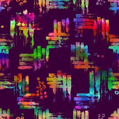 Fırça çizgileri ve fırça darbeleriyle kusursuz desen. Menekşe arkaplanda gökkuşağı suluboya. Elle boyanmış grange dokusu. Mürekkep geometrik elementler. Modern moda tarzı. Bitmek bilmeyen kumaş izi.