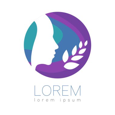 Modern vektör insan silueti beyaz arka plan üzerinde izole daire logo içinde. Mor ve mavi renkler. Adam baş ve yaprakları. Sağlık sembol. Konsept tasarımı web, klinik, okul, eğitim için. Yaratıcı