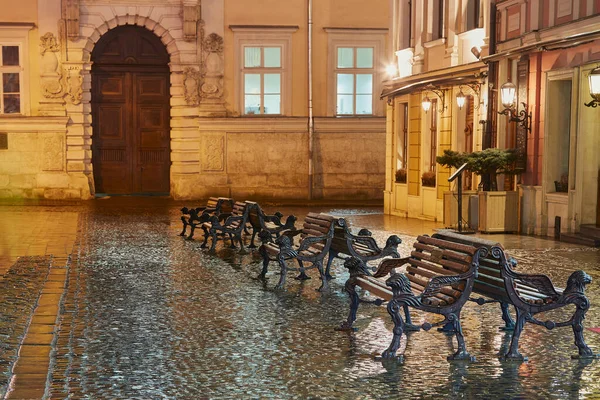 Vue Nocturne Vieille Ville Européenne Après Pluie Lviv Ukraine — Photo