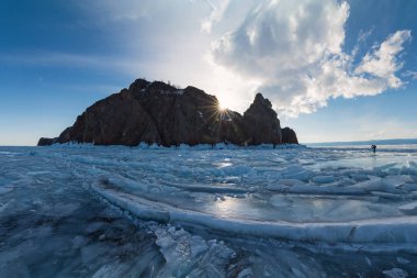 Cape Khoboy. Deniz Baykal, Rusya Federasyonu.