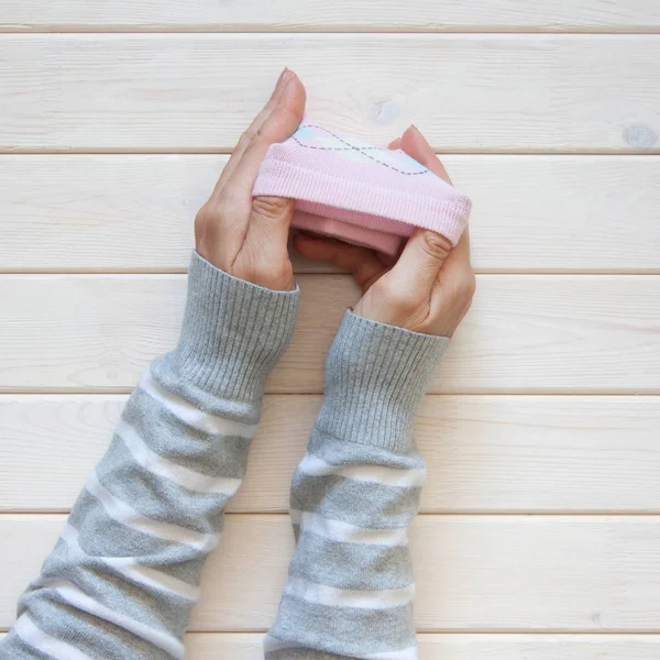 Giyim depolama. Dolabın içinde sipariş. Çorap katlanır. Master Clas