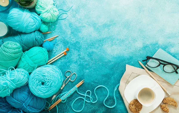 Yarn for knitting mint, blue, green, turquoise and knitting need — Stock Photo, Image