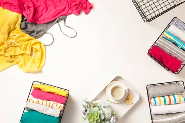 Spring cleaning of closet. Vertical tidying up storage. Neatly f — Stock Photo, Image