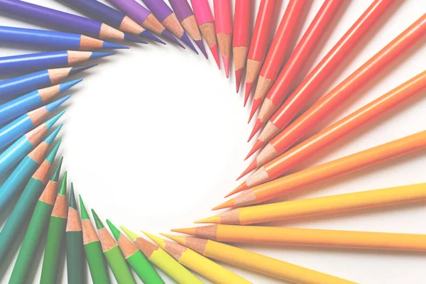 Crayons Χρωματιστό Μολύβι Που Διατάσσονται Χαλαρά Λευκό Φόντο Στρογγυλό Πλαίσιο — Φωτογραφία Αρχείου