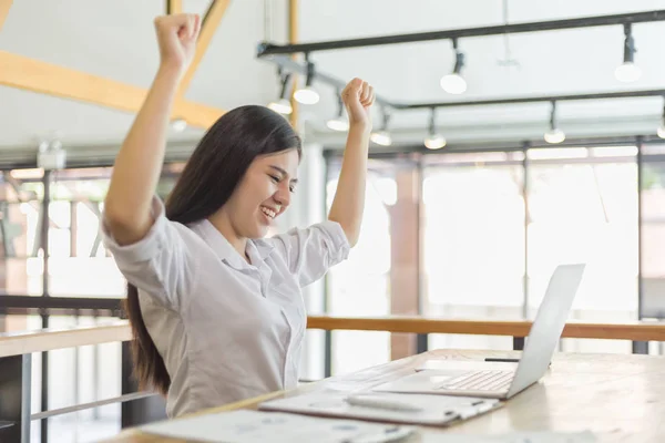 Business People Arms Smile Business Success — Stock Photo, Image