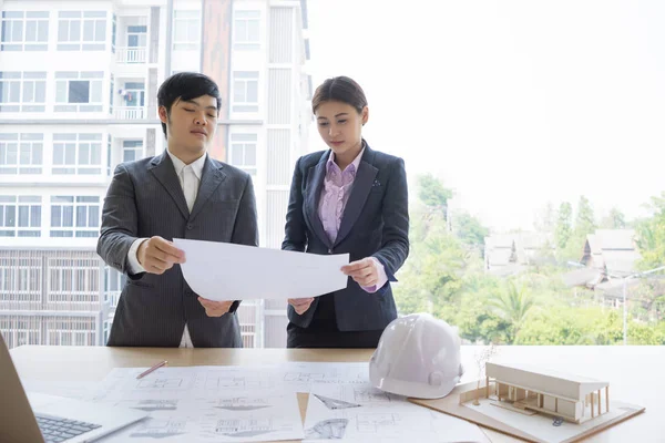 engineer people meeting working in office for discussing