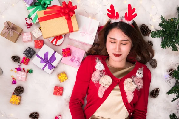 Щаслива Жінка Сукні Санта Клауса Концепція Різдва — стокове фото