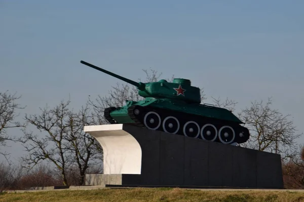Tank Pedestal — Stock Photo, Image