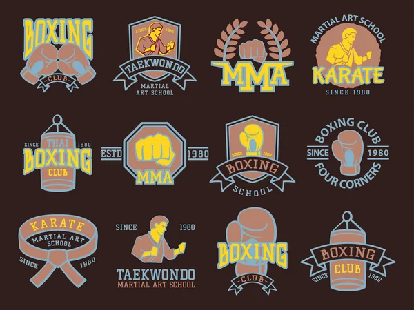 Ensemble d'emblèmes de club de combat cool champion d'entraînement martial style graphique punch sport poing karaté vecteur illustration . — Image vectorielle