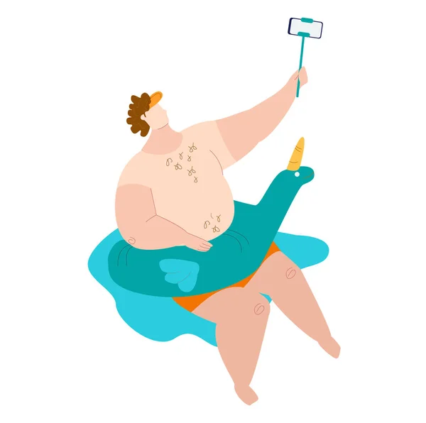 El hombre gordo positivo del cuerpo en trajes de baño en el mar hace selfie de la imagen en círculo inflable, más ilustración plana del vector del hombre caucásico del tamaño . — Archivo Imágenes Vectoriales