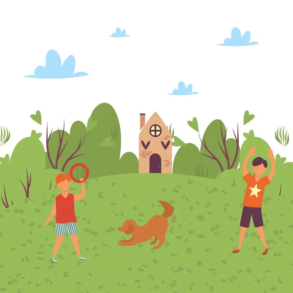 快乐的孩子们在大自然中与狗玩耍，在夏天的漫画中描绘乡村的病媒。男孩和女孩在夏天的草地上跳跃. — 图库矢量图片