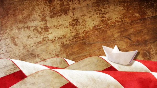 コロンブス記念日。旗の波とボート — ストック写真